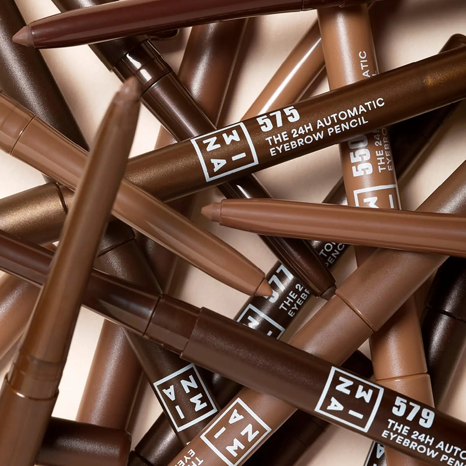 3INA The 24H Automatic Eyebrow Pencil 579 - Defines And Fills Your Eyebrows - Offers A 24H Waterproof Formula - Features An Integrated Sharpener And Automatic Format - Creamy - Dark Brown - 0.011 Oz