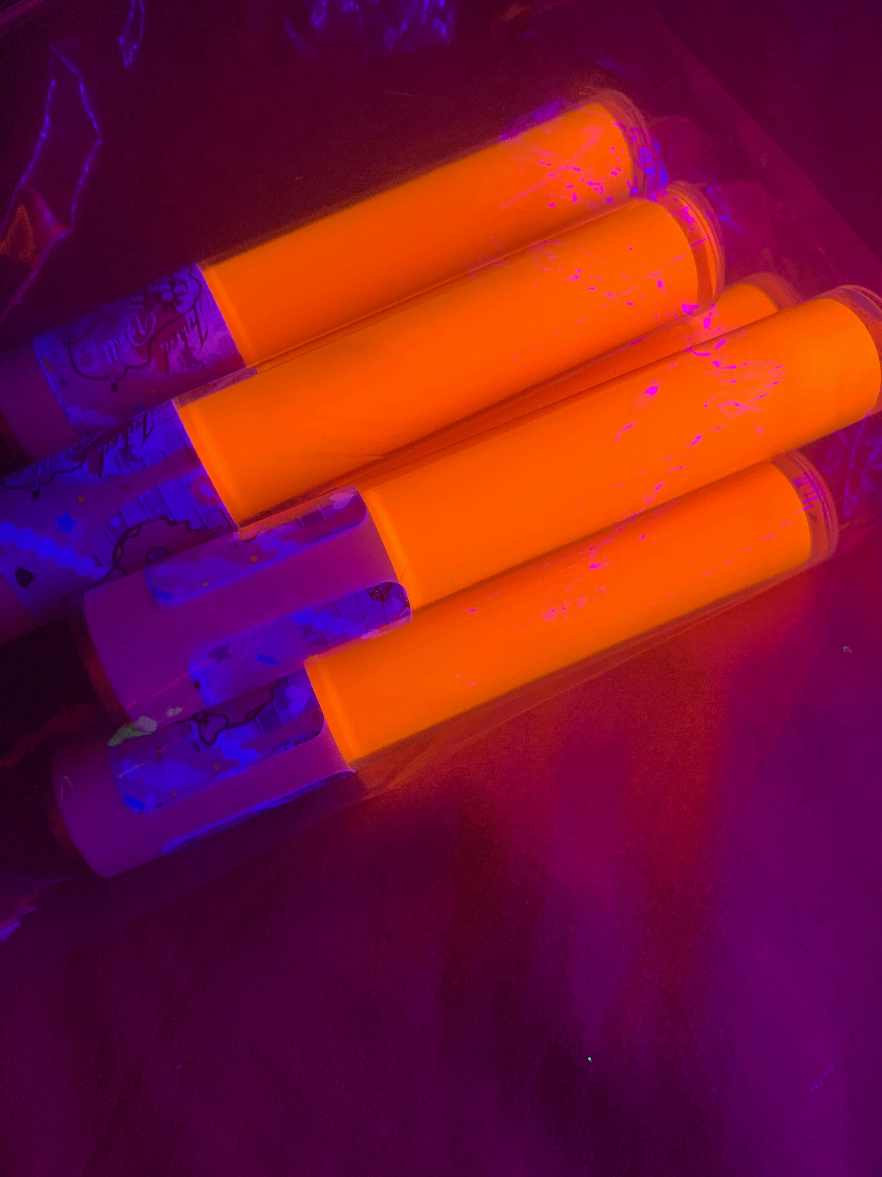 *UV* GLOWSTICK (Orange) Liquid Eyeliner!