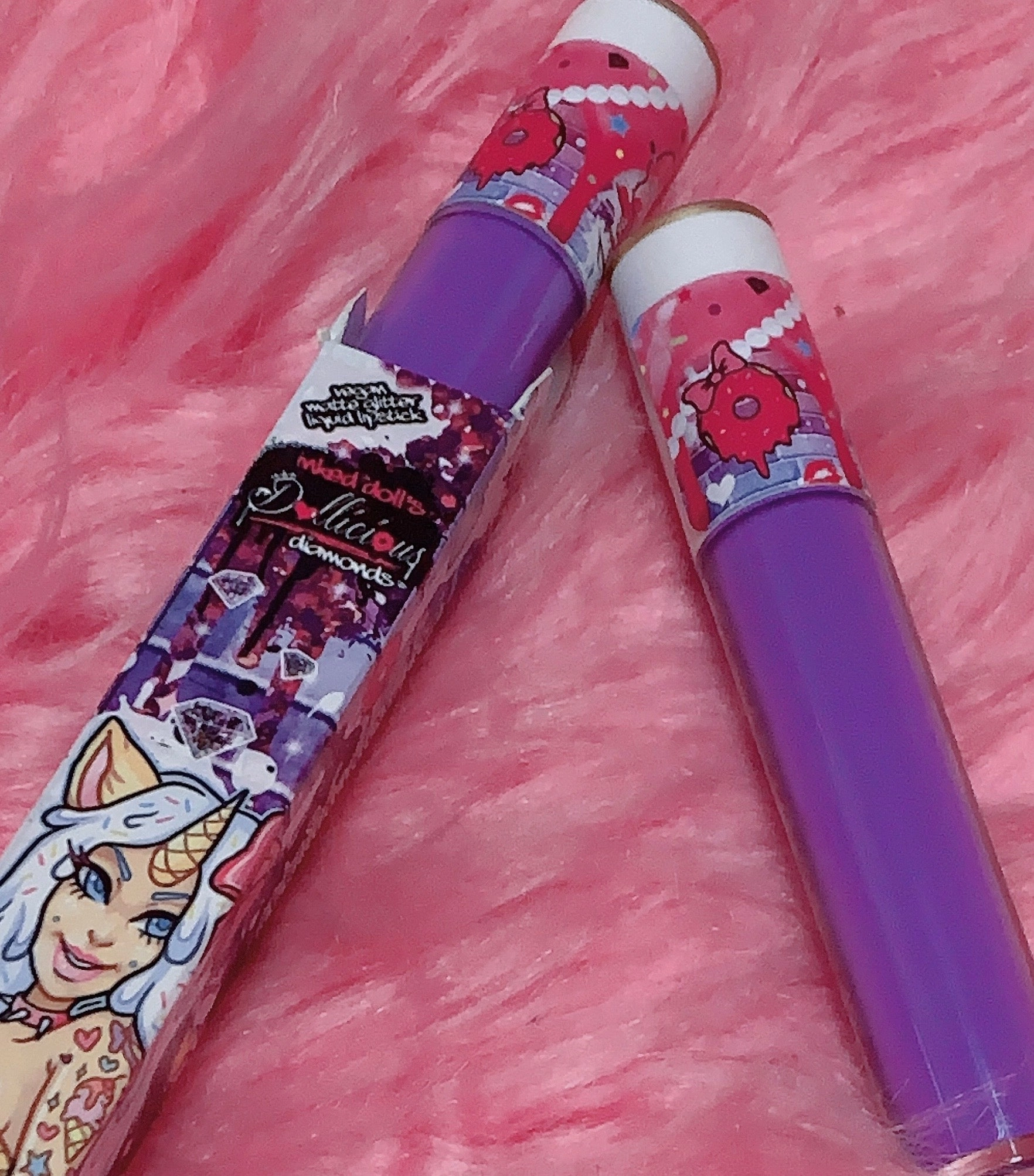 *UV* PURPLE PILLZ (Purple) Liquid Eyeliner!