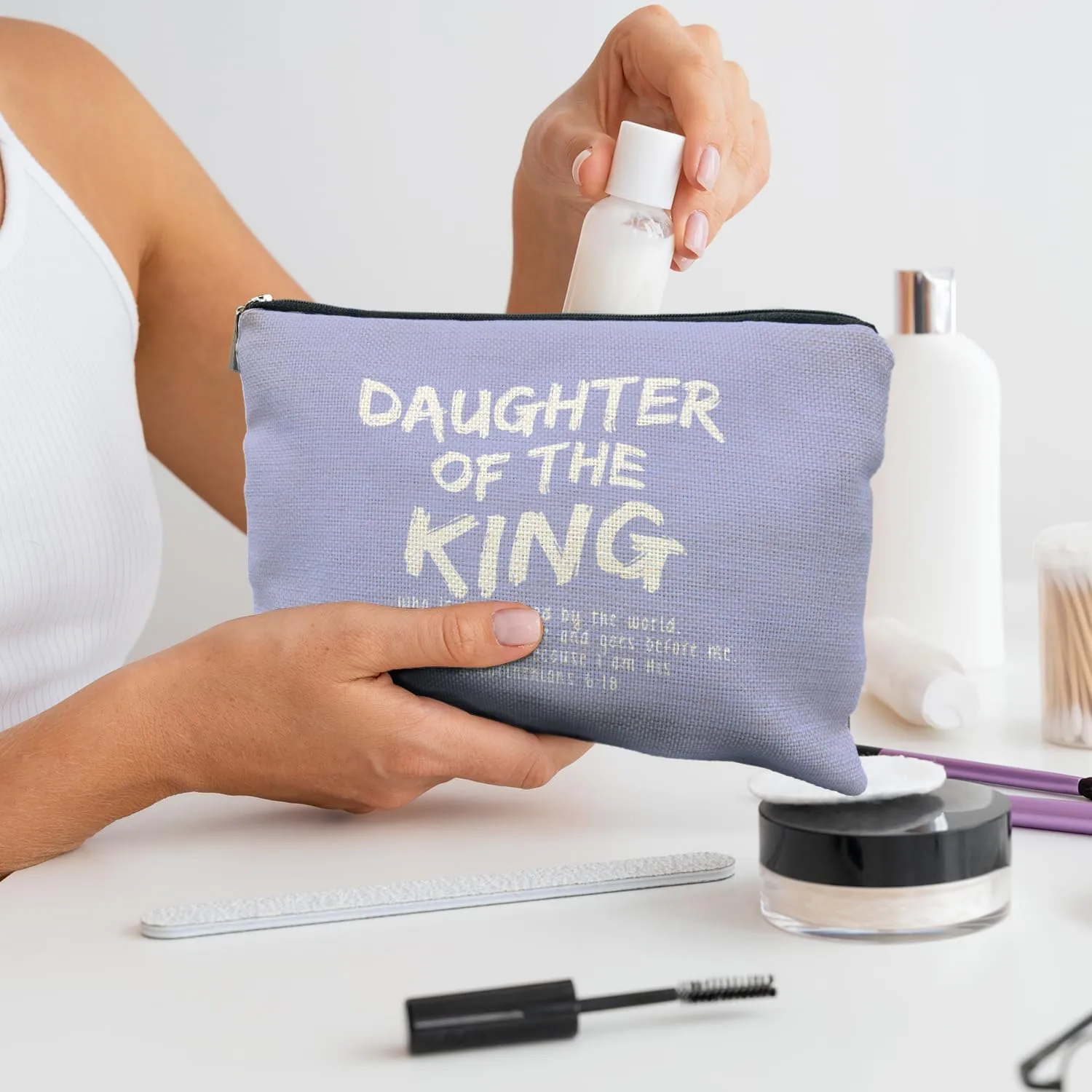 bible verse makeup bag，Daughter of the king makeup bag，christian makeup bag Cosmetic Bag，inspirational gifts for women，christian gifts for women faith，christian gifts for girls(blue)