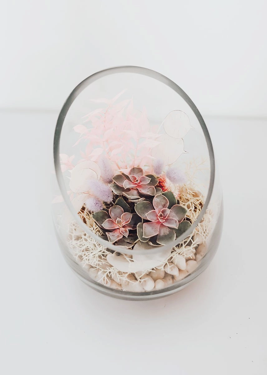 Coral Fern Spray in Cream White 29"