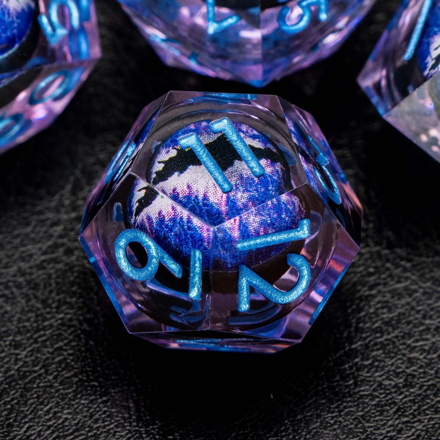 Dragon Eye Liquid Core DND Dice with Box, Purple Blue Sharp Edge Polyhedral Dice Set Resin Handmade Transparent D and D Dice for use with D&D RPG Tabletop Games