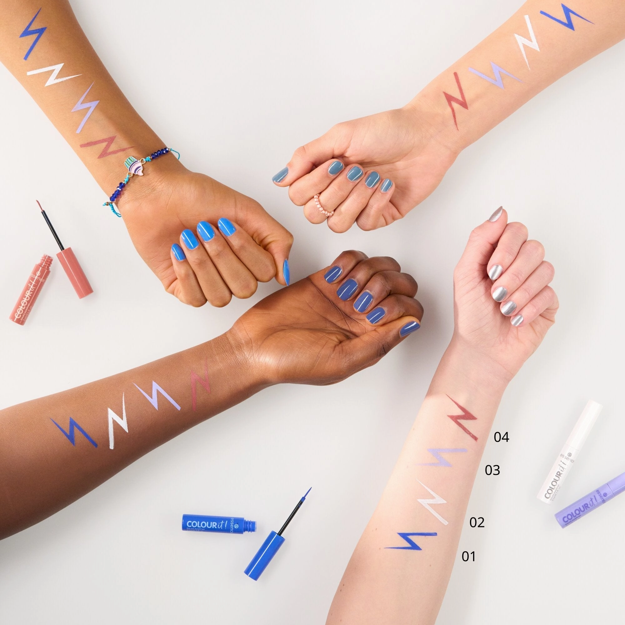 Essence COLOUR it! liquid eyeliner 01 - Royal Blue