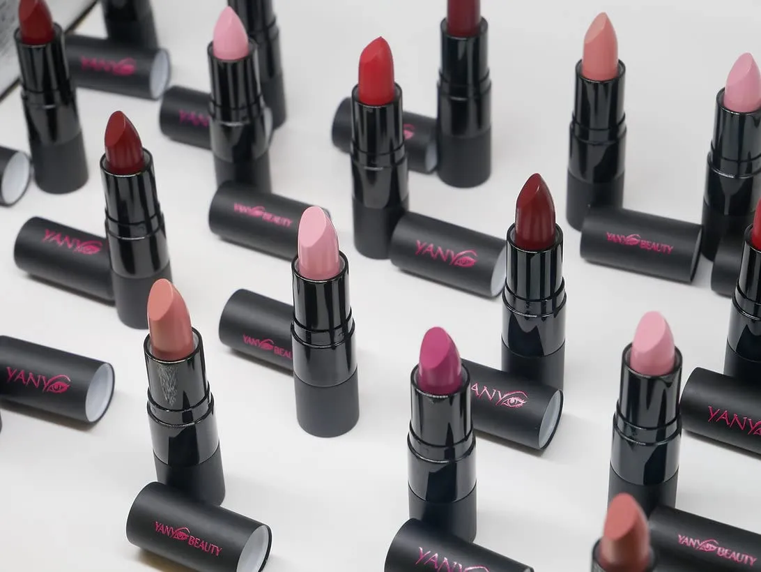 Forever Moisturizing Lipstick For Soft, Kissable Lips - Pigment Rich - Cream Finish - Long-Lasting Lip Color - Cruelty Free Cosmetics - Plum Shade - 3.8 g / 0.13 oz