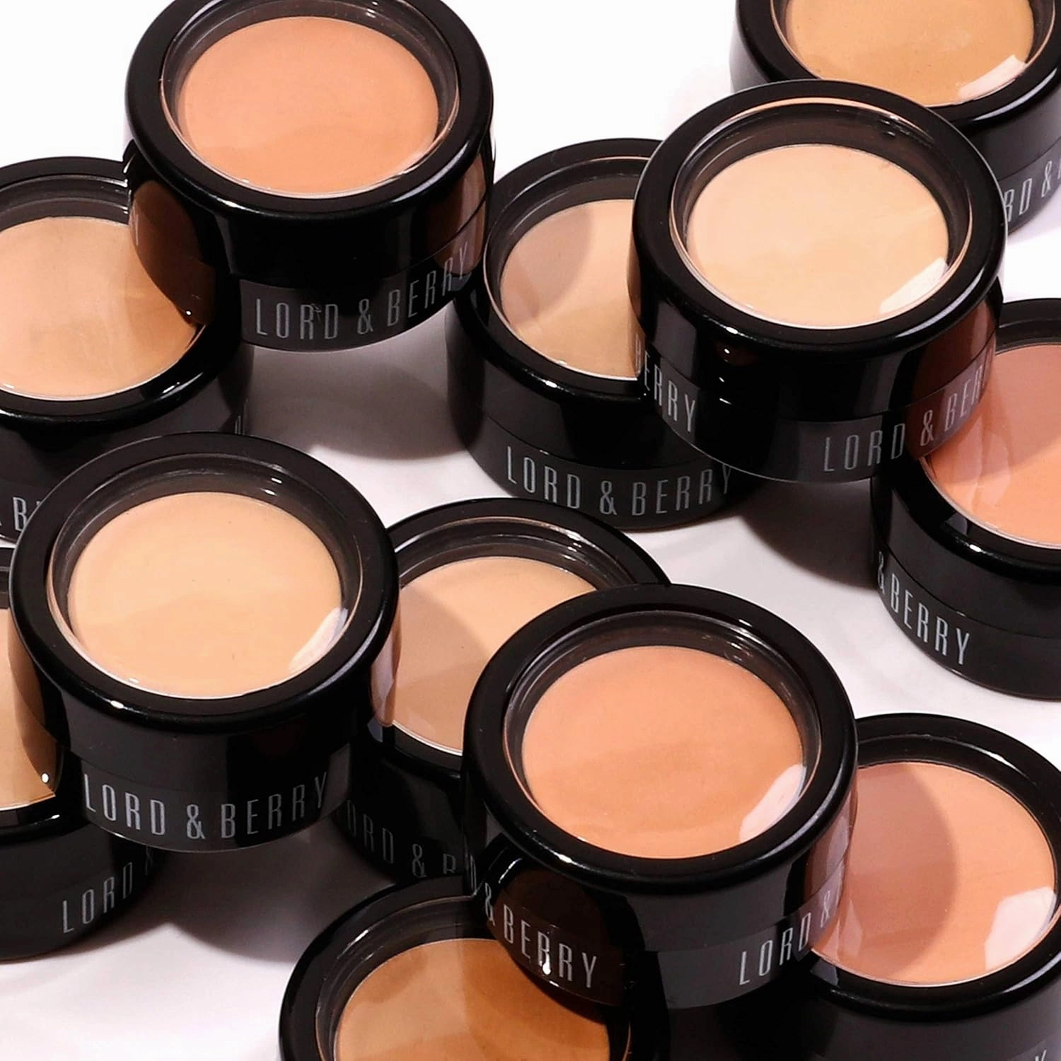 Lord & Berry FLAWLESS Compact Cream Concealer Foundation
