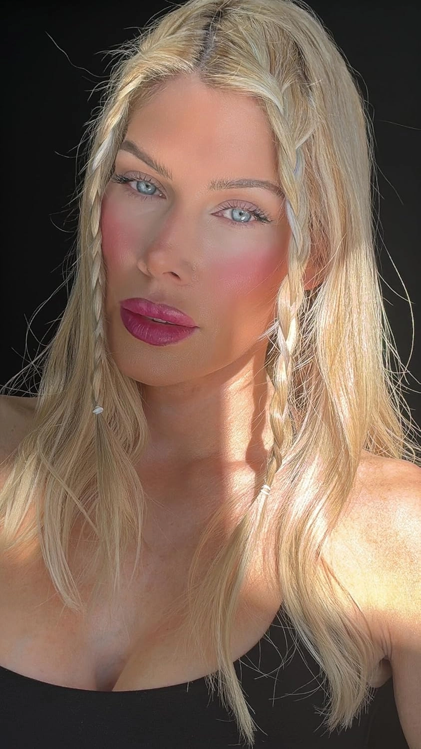 Matte Color Stix (Camilla)