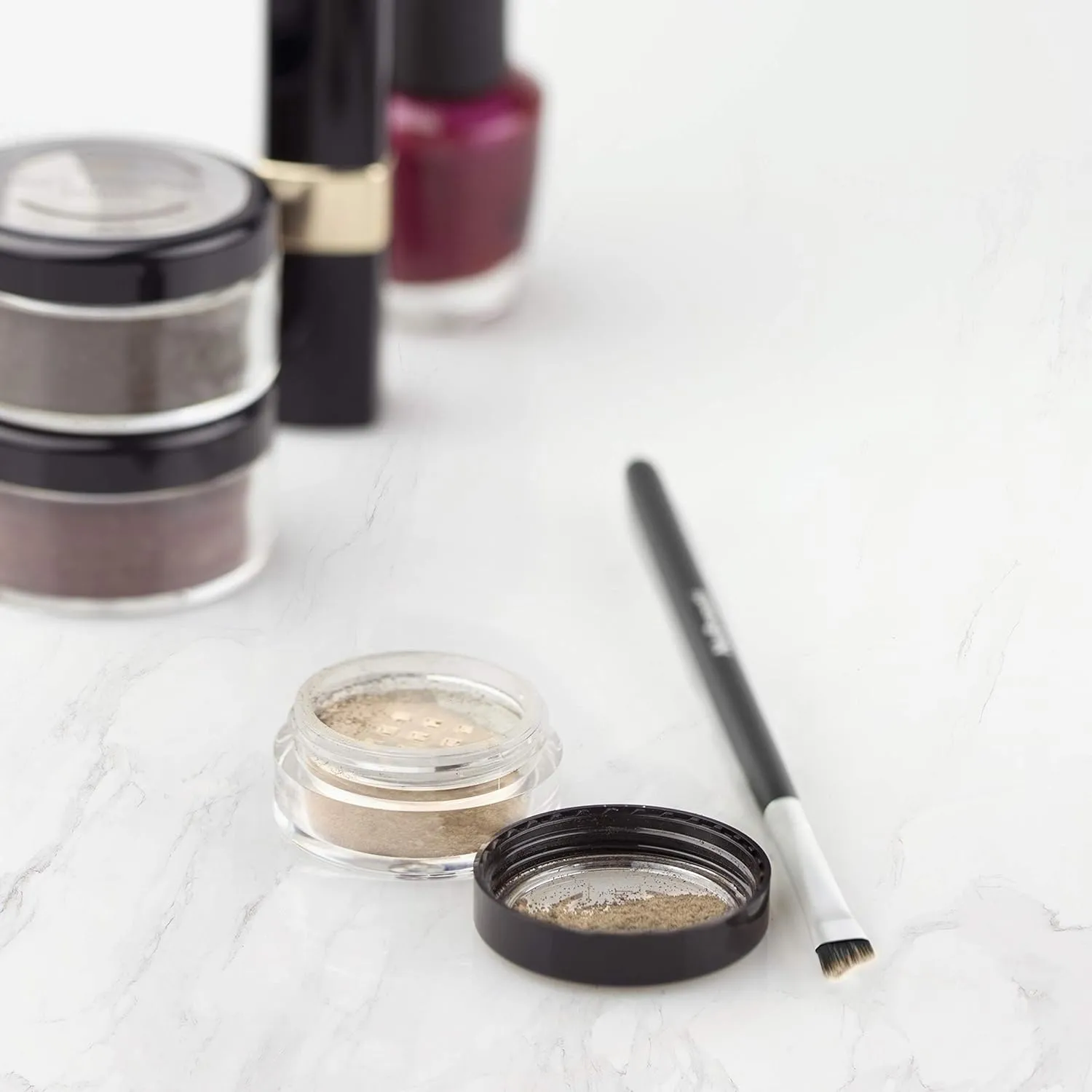 Mineral Eyebrow Powder by NuBeauti - Natural Brow Makeup Kit with Angled Contour Brush for Precision Sculpting to Color Eyebrows Precisely for Beautiful Perfect Brows (Warm Blonde)