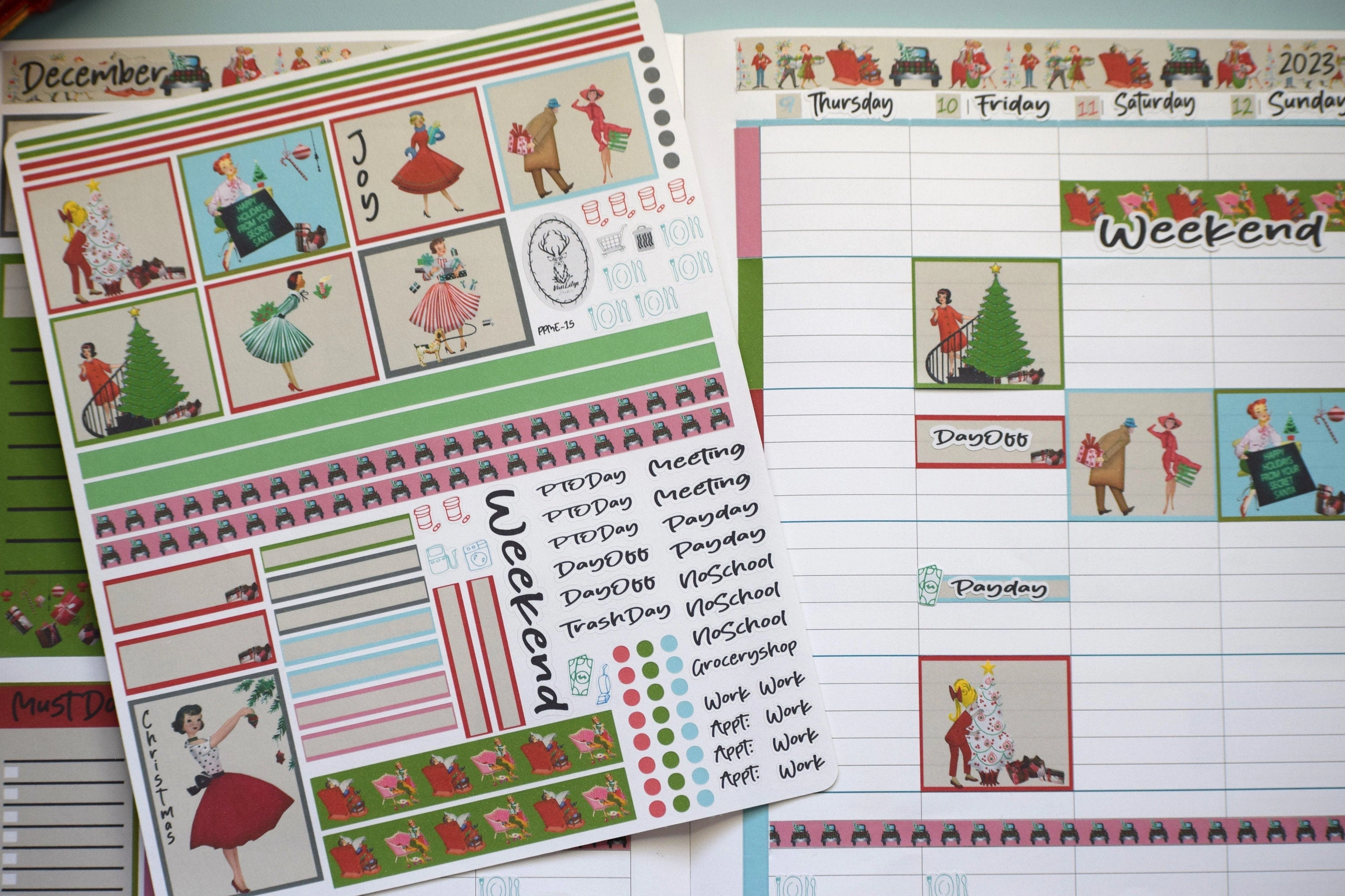 Plum Paper 7x9 ME Weekly Planner Sticker Kit #15, Retro Christmas