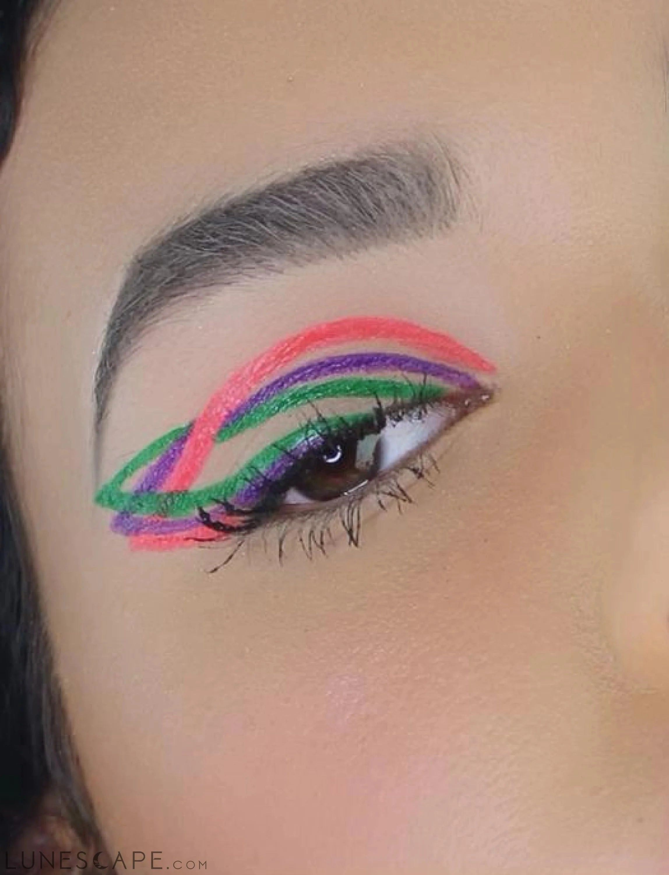 So Edgy Deep eyeliner 07