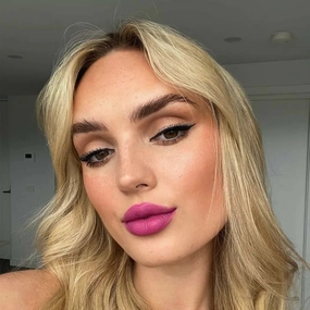 Suzy Lipsticks - Dahlia Whipped Matte Luxe Formula