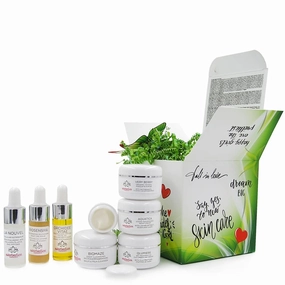 Sweetsation Therapy/YUNASENCE Box of Beauty Secrets. Travel collection of 8 Key Products. Facial Hyaluronic acid Serum, Facial Oil, Multi Vitamin Serum, Anti aging moisturizer, Eye cream.