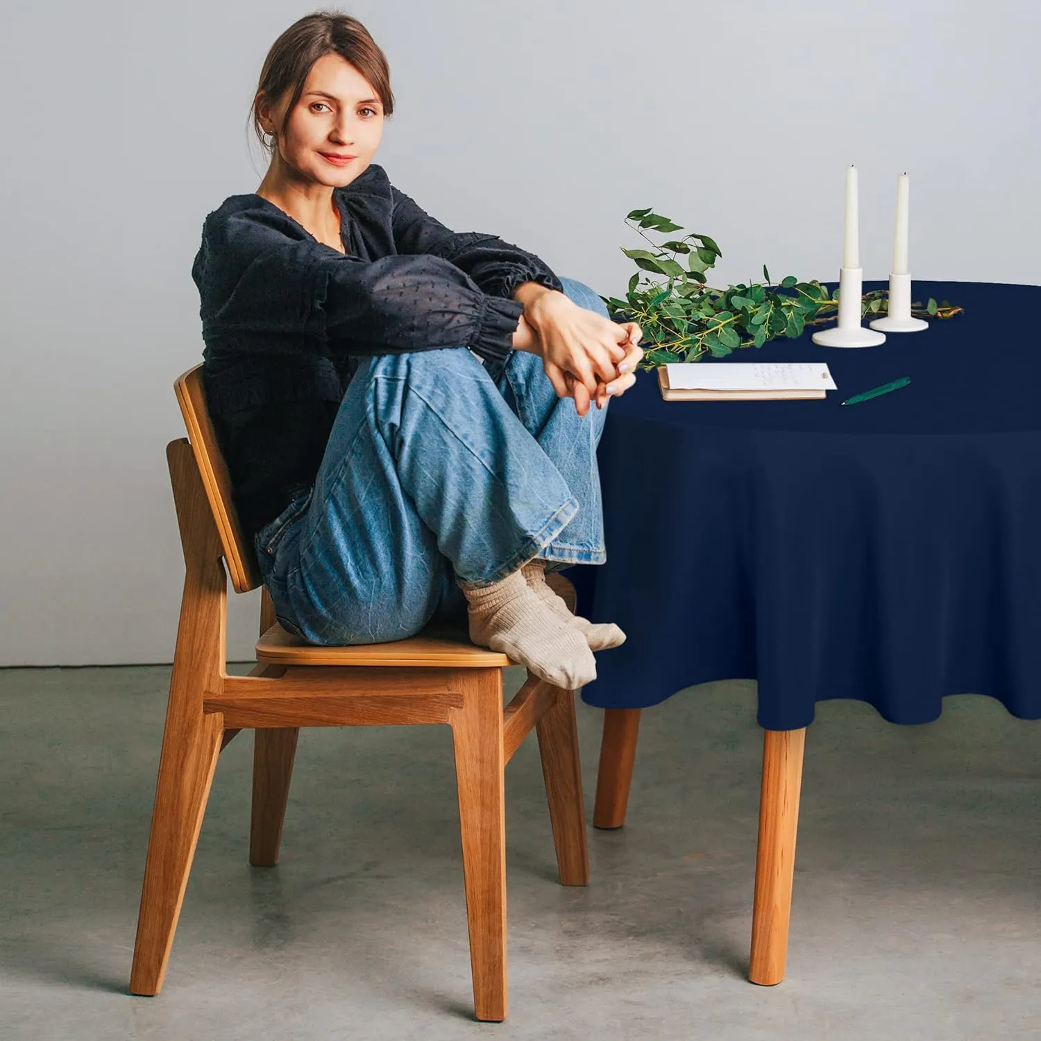 Utopia Kitchen 2 Pack Round Table Cloth [90 Inches, Navy Blue] Stain and Wrinkle Resistant Tablecloth Washable Polyester Cover for Dining, Buffet Parties, Picnic and Weddings